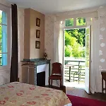 ベッド・アンド・ブレックファスト Maison Esmeralda D'hotes Et Biert