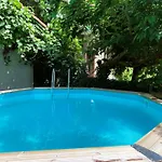 ベッド・アンド・ブレックファスト Maison Esmeralda D'hotes Et Biert