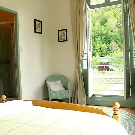 Nocleg ze śniadaniem Maison Esmeralda D'hotes Et Biert