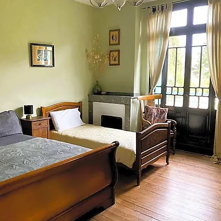 Maison Esmeralda D'hotes Et 3* Biert